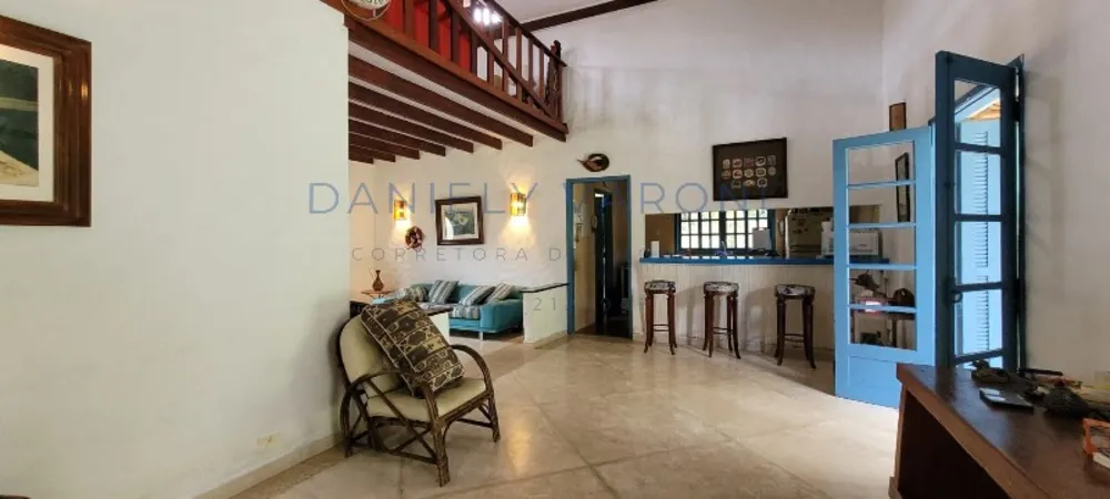 Casa, 3 quartos, 275 m² - Foto 1