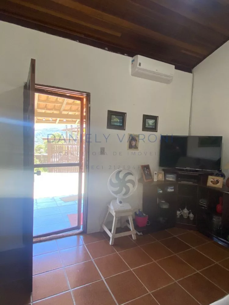 Casa à venda com 2 quartos, 105m² - Foto 6