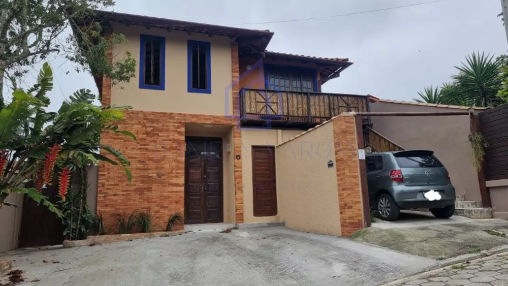 Casa, 5 quartos, 187 m² - Foto 2