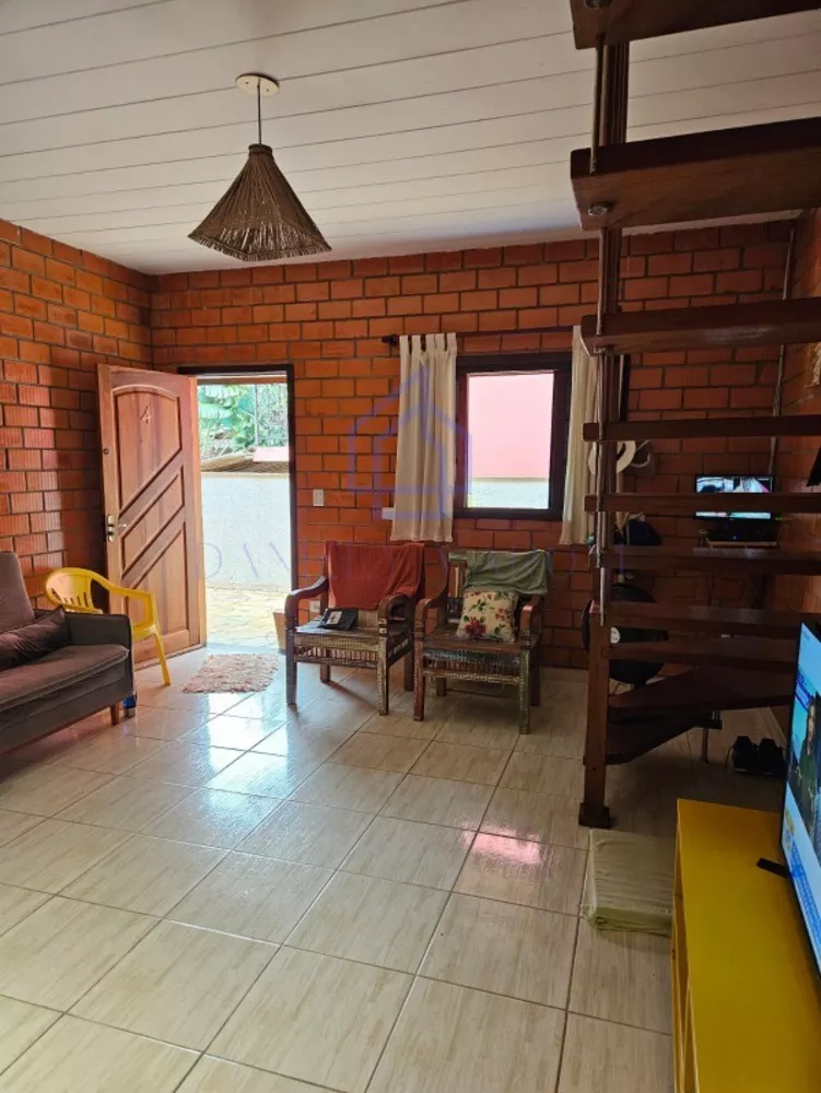 Casa de Condomínio à venda com 2 quartos, 82m² - Foto 3