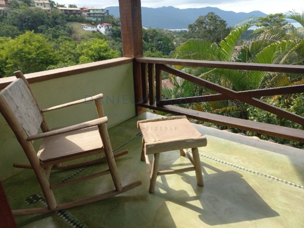 Casa, 3 quartos, 220 m² - Foto 2