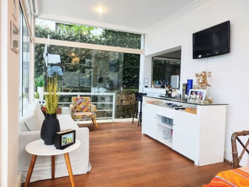 Casa, 5 quartos, 230 m² - Foto 9