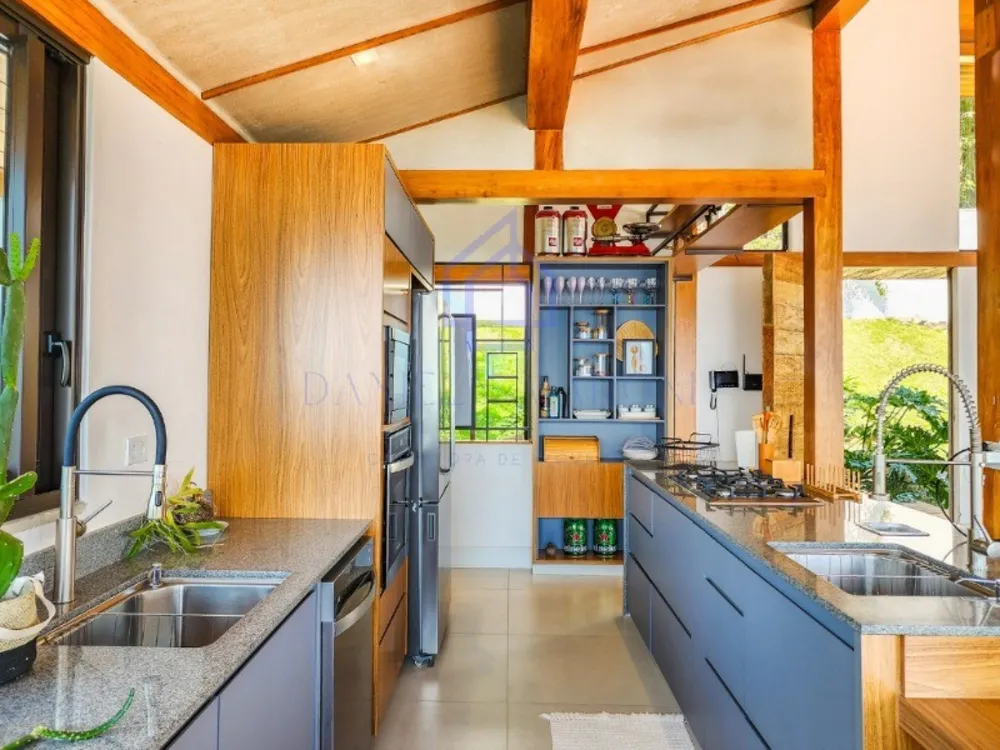 Casa, 3 quartos, 265 m² - Foto 3