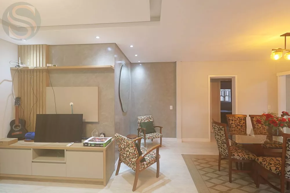 Casa à venda com 3 quartos, 189m² - Foto 4