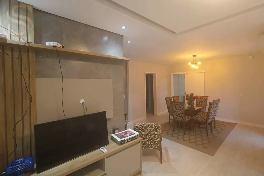 Casa à venda com 3 quartos, 189m² - Foto 5