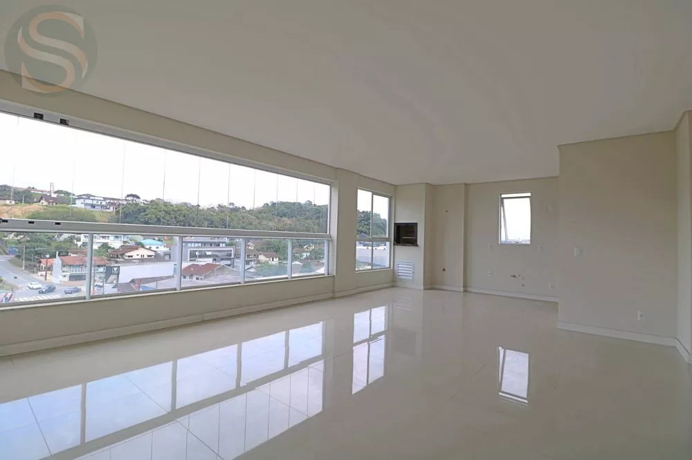 Apartamento à venda com 3 quartos, 107m² - Foto 4