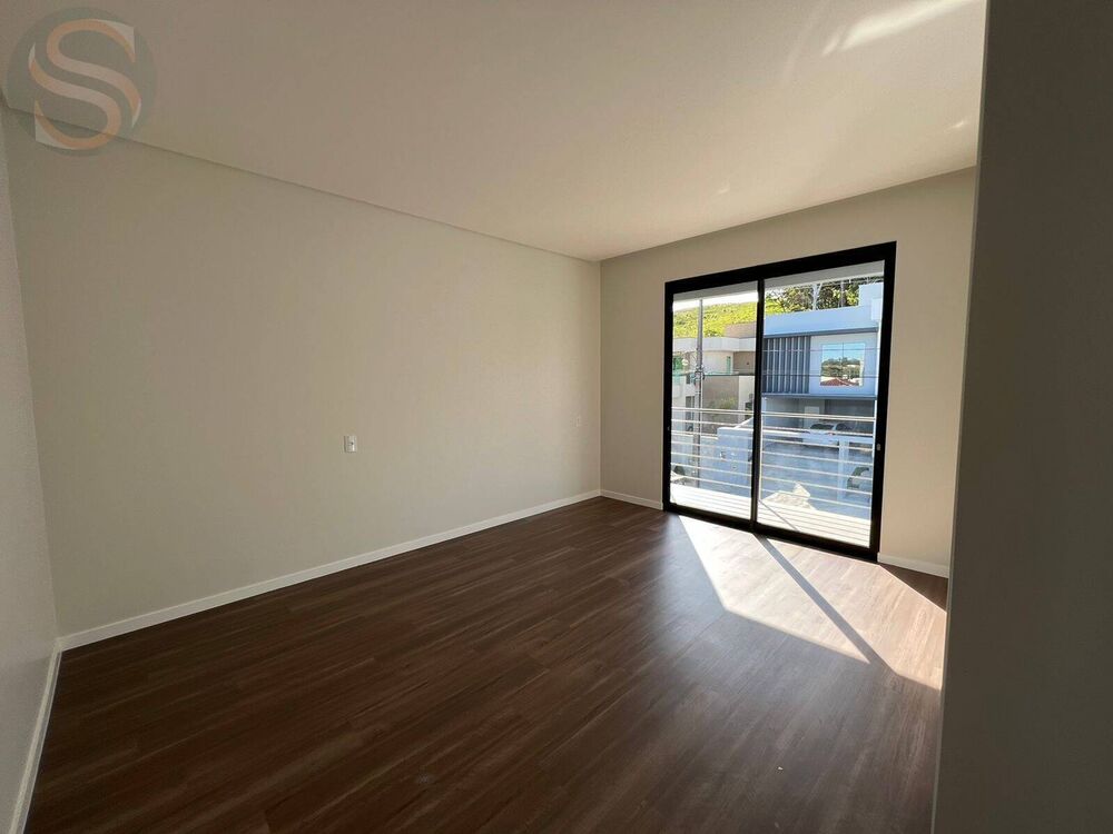 Casa à venda com 3 quartos, 192m² - Foto 9