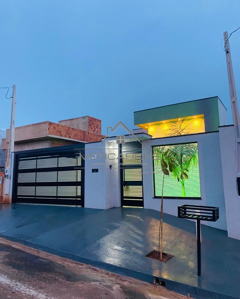 Casa à venda com 3 quartos - Foto 1