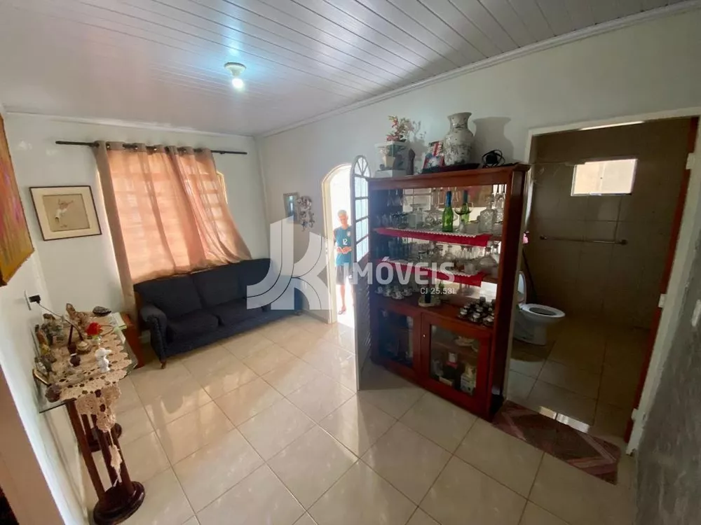 Casa à venda com 3 quartos, 135m² - Foto 4