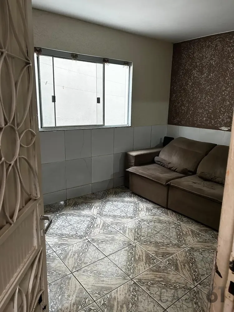 Casa, 3 quartos, 250 m² - Foto 1