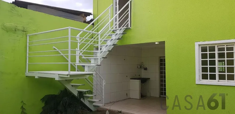 Casa, 4 quartos, 210 m² - Foto 3
