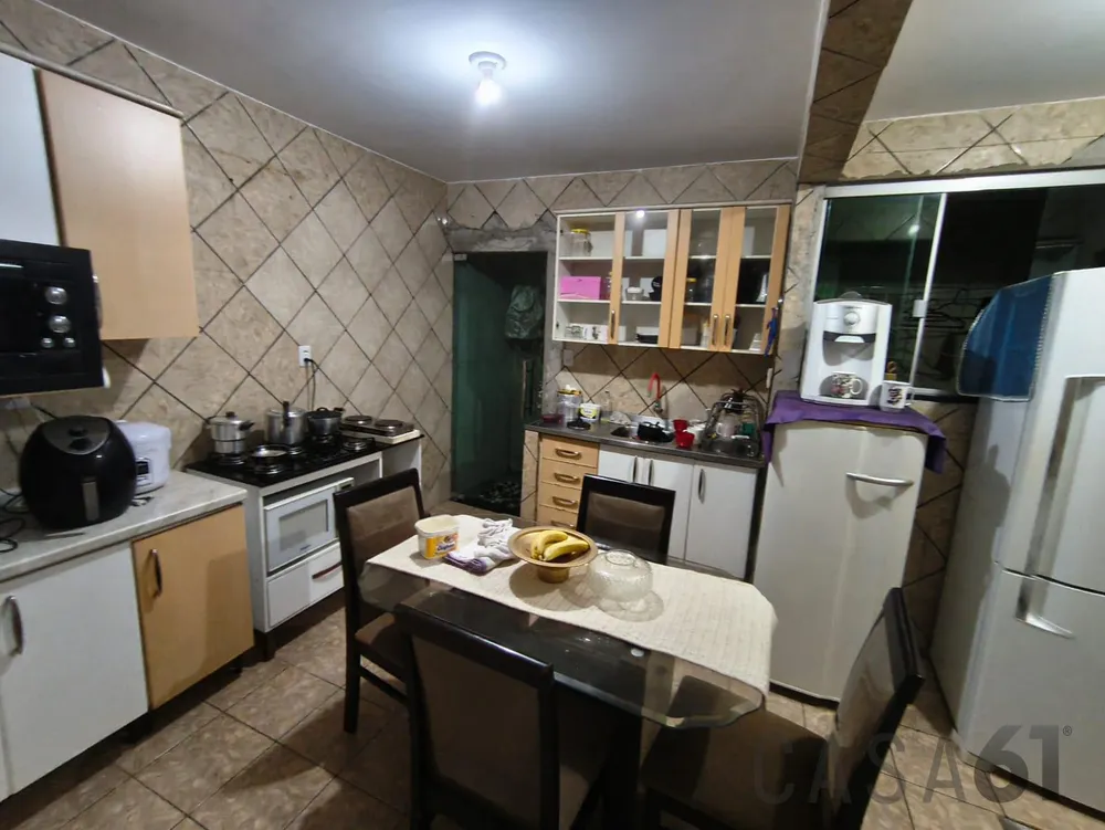 Casa, 5 quartos, 180 m² - Foto 2