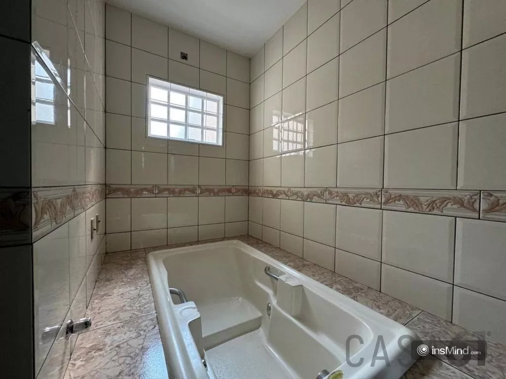 Sobrado, 4 quartos, 262 m² - Foto 2