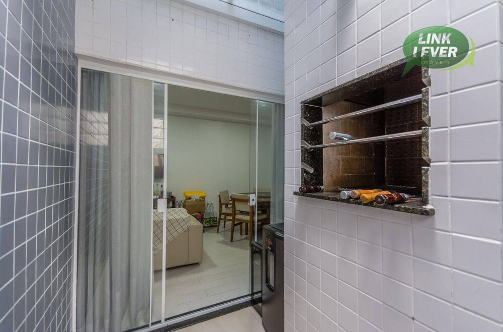 Apartamento à venda com 2 quartos, 82m² - Foto 3