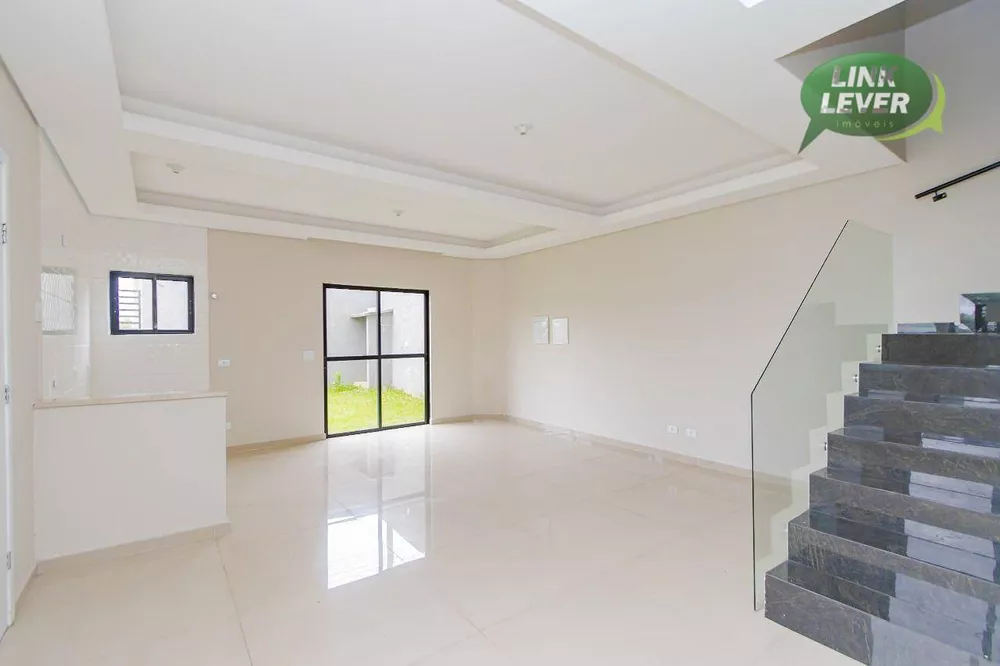 Sobrado à venda com 4 quartos, 145m² - Foto 1