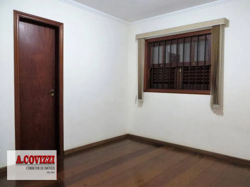 Casa, 4 quartos, 225 m² - Foto 2