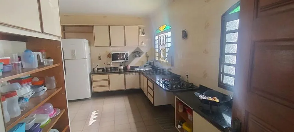 Chácara, 4 quartos, 2000 m² - Foto 8