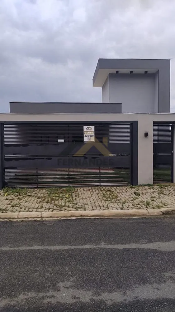 Casa, 3 quartos, 180 m² - Foto 1