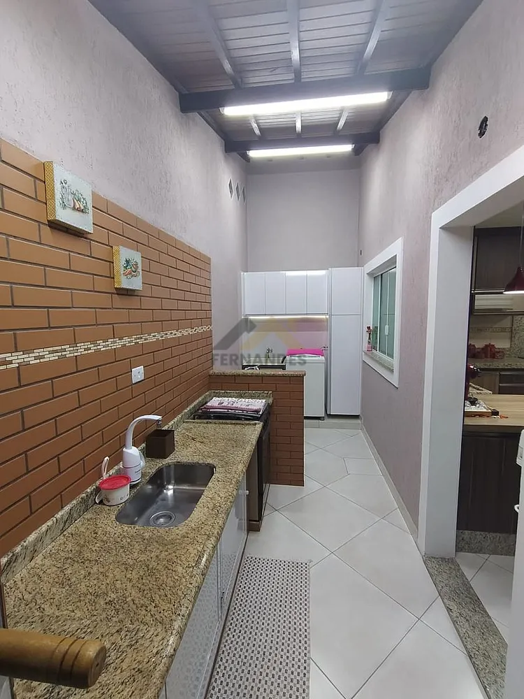 Casa, 3 quartos, 210 m² - Foto 6