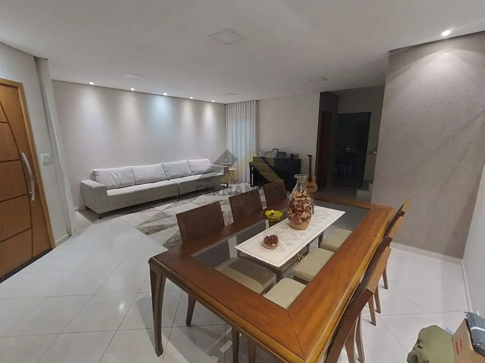 Casa, 3 quartos, 210 m² - Foto 8