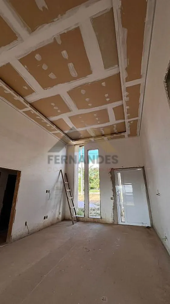 Chácara, 3 quartos, 1035 m² - Foto 4