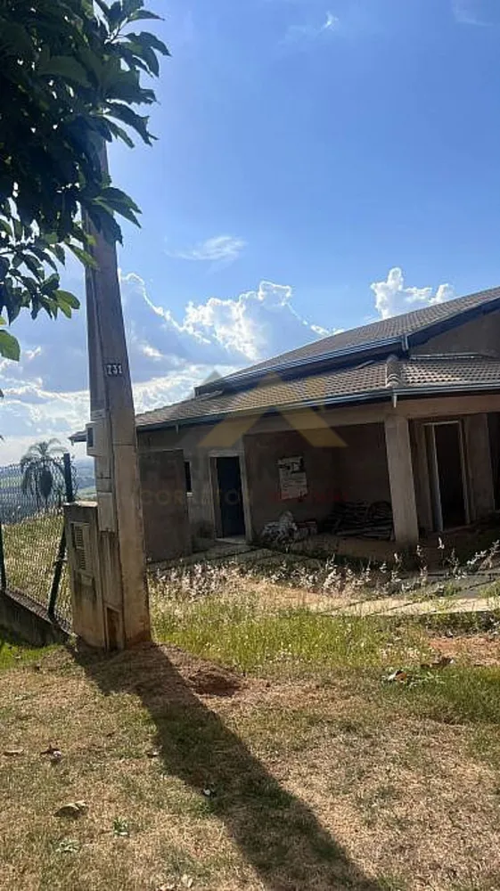 Chácara, 3 quartos, 1035 m² - Foto 2
