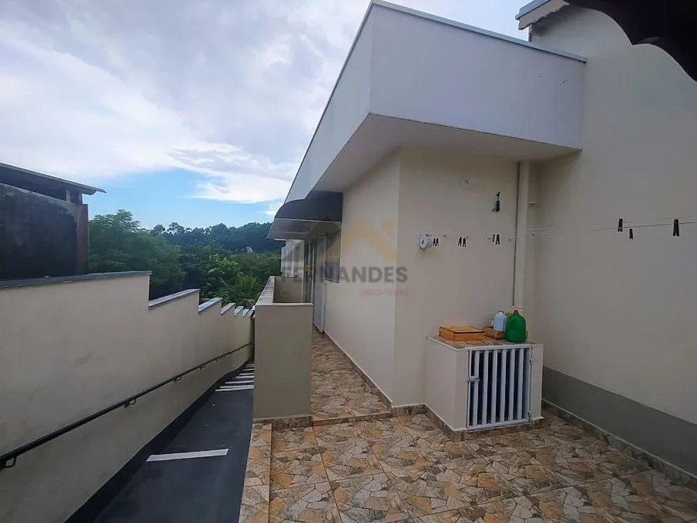 Casa, 4 quartos, 248 m² - Foto 2