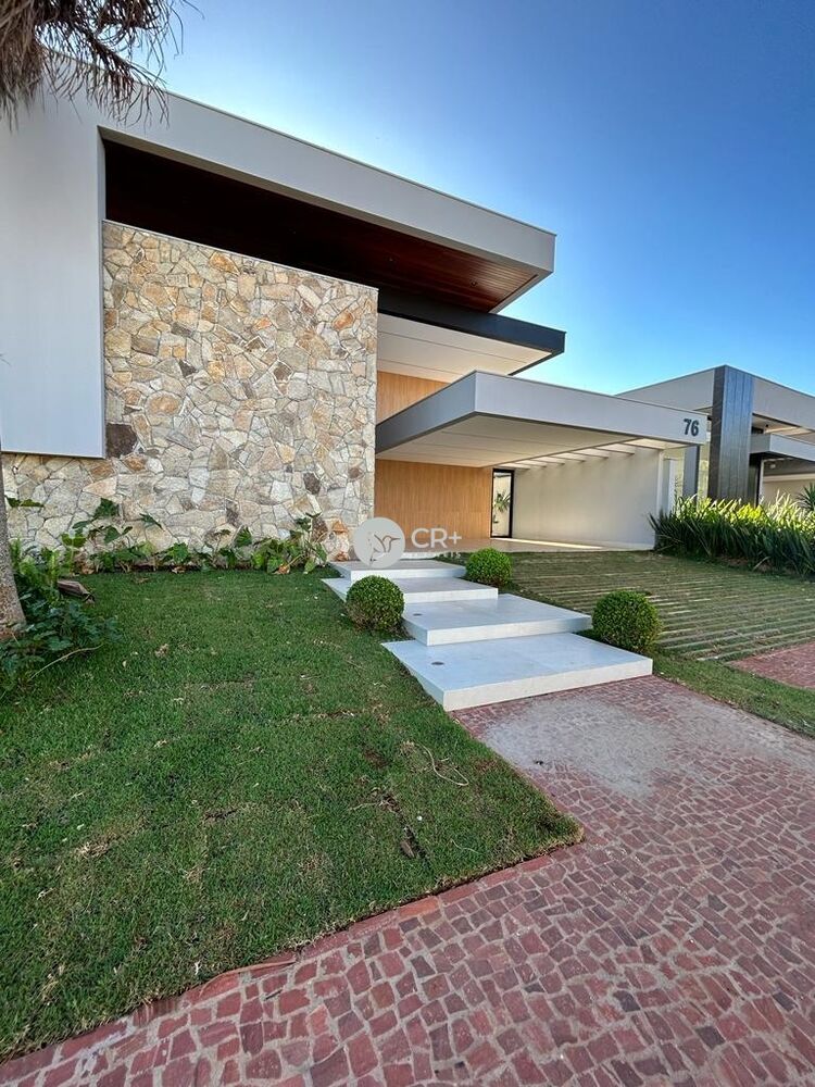 Casa, 3 quartos, 220 m² - Foto 1