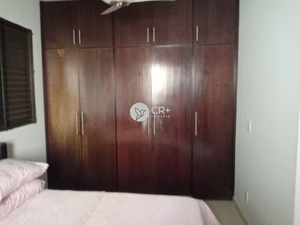 Apartamento à venda com 2 quartos, 80m² - Foto 2