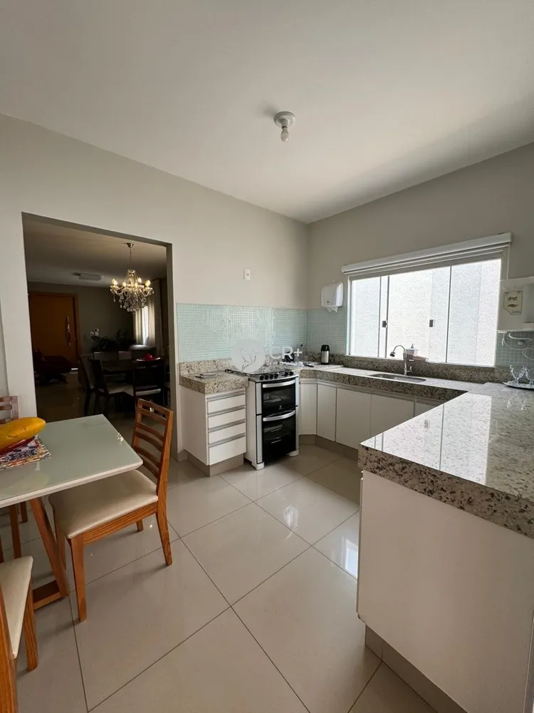 Casa, 3 quartos, 174 m² - Foto 10
