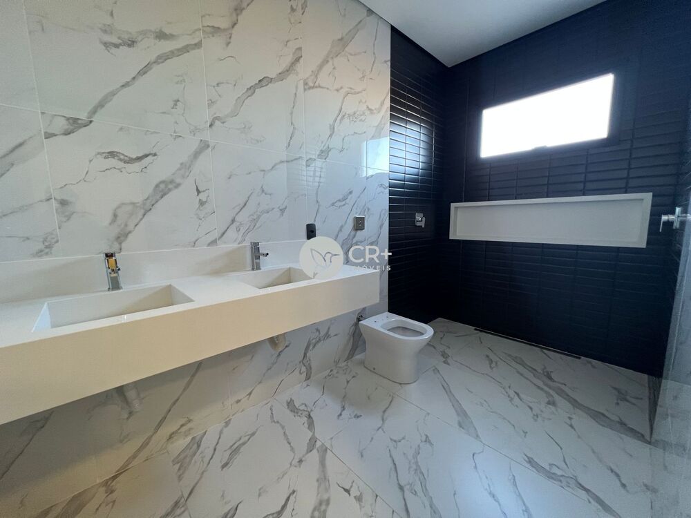 Casa, 3 quartos, 245 m² - Foto 34