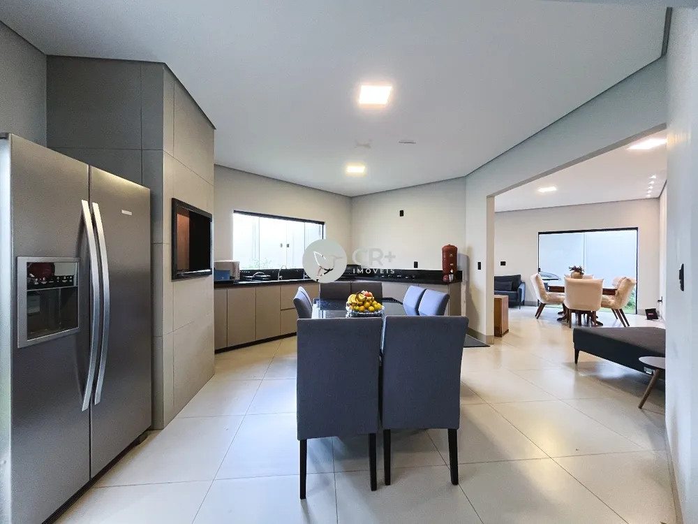 Casa, 3 quartos, 220 m² - Foto 9