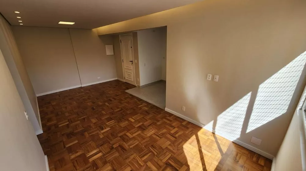 Apartamento à venda com 2 quartos, 67m² - Foto 1