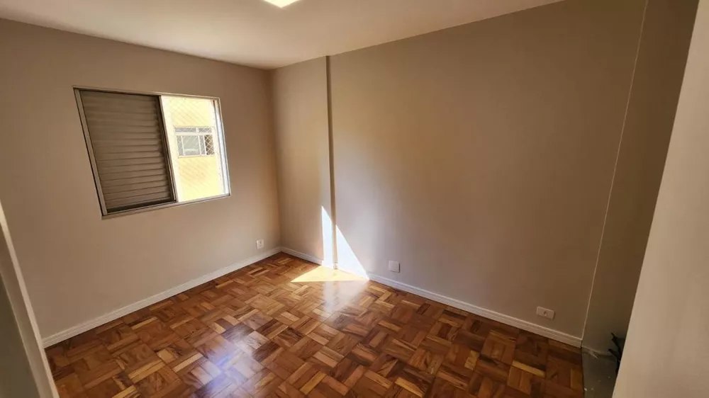 Apartamento à venda com 2 quartos, 67m² - Foto 5