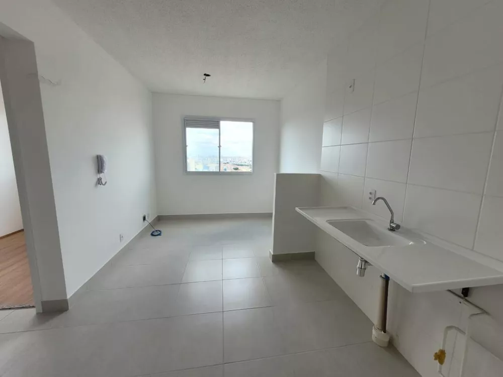 Apartamento para alugar com 2 quartos, 34m² - Foto 1