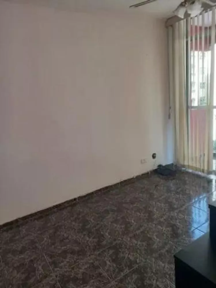 Apartamento à venda com 2 quartos, 56m² - Foto 3