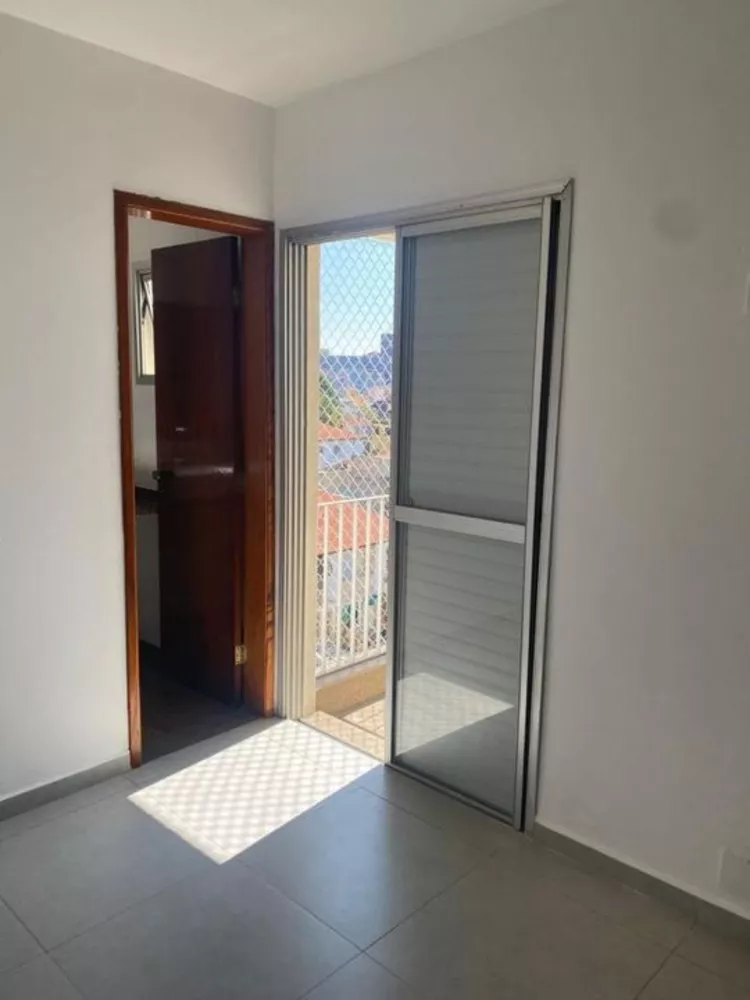 Apartamento para alugar com 3 quartos, 82m² - Foto 4