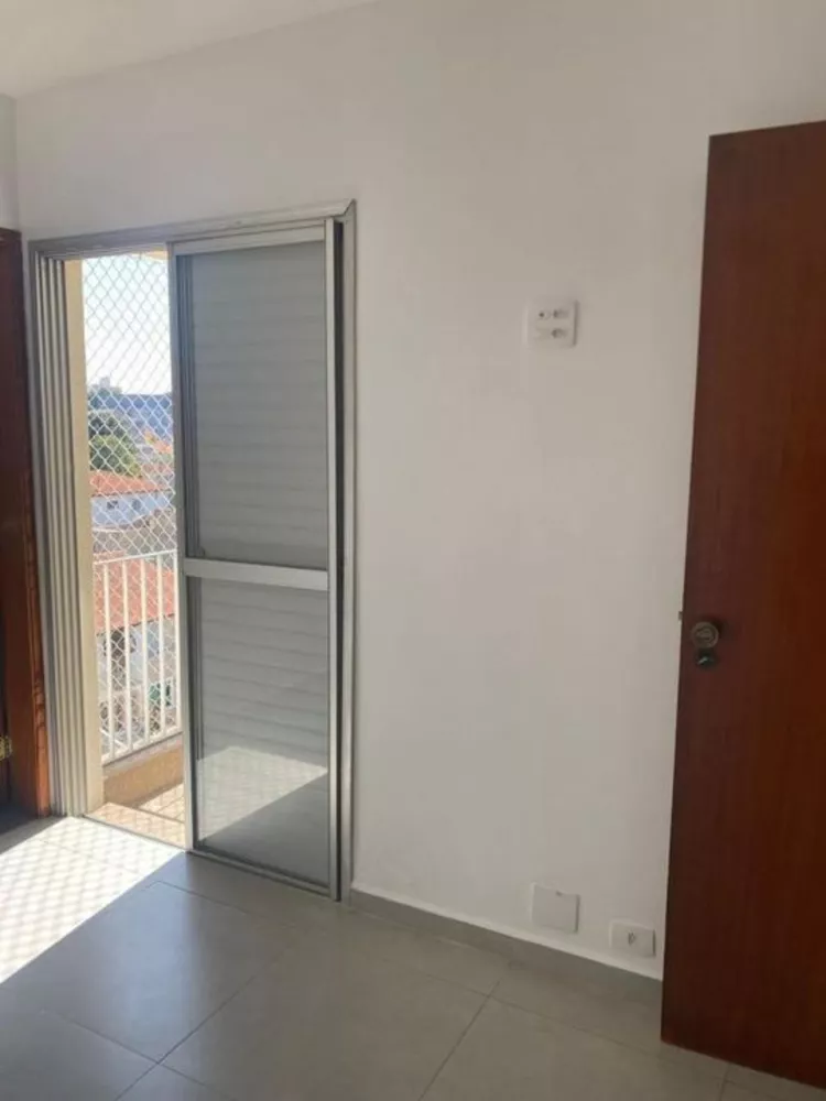 Apartamento para alugar com 3 quartos, 82m² - Foto 3