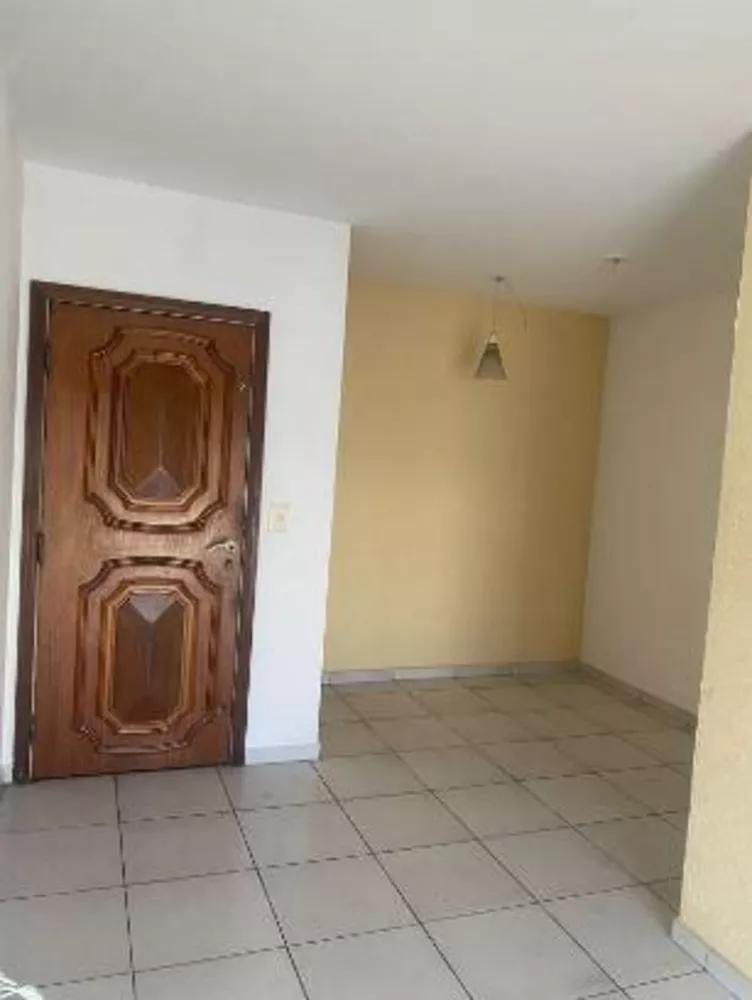 Apartamento à venda com 2 quartos, 63m² - Foto 1