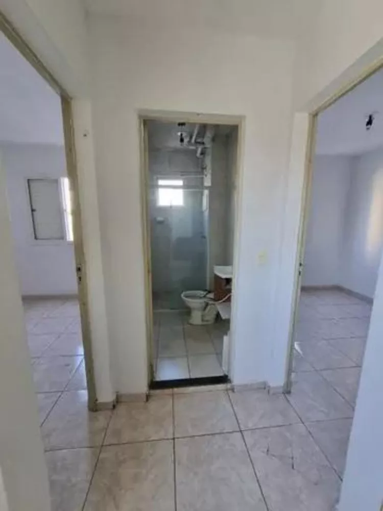 Apartamento à venda com 2 quartos, 49m² - Foto 4