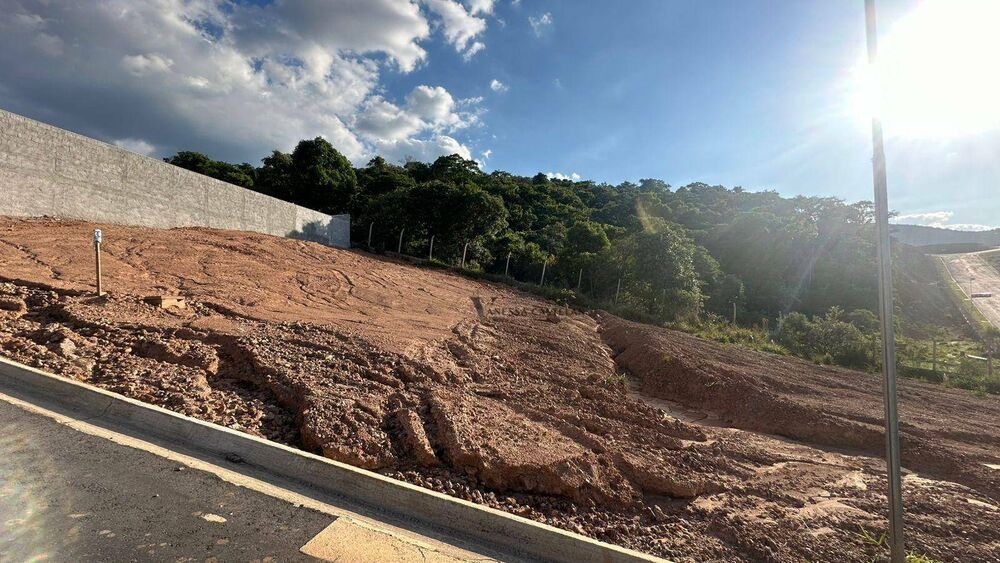Loteamento e Condomínio, 300 m² - Foto 2