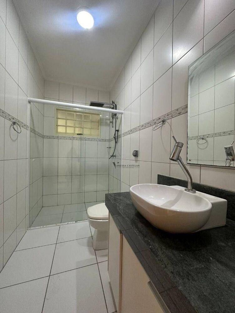 Casa, 3 quartos, 280 m² - Foto 1