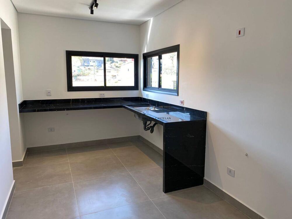 Casa à venda com 3 quartos, 136m² - Foto 5