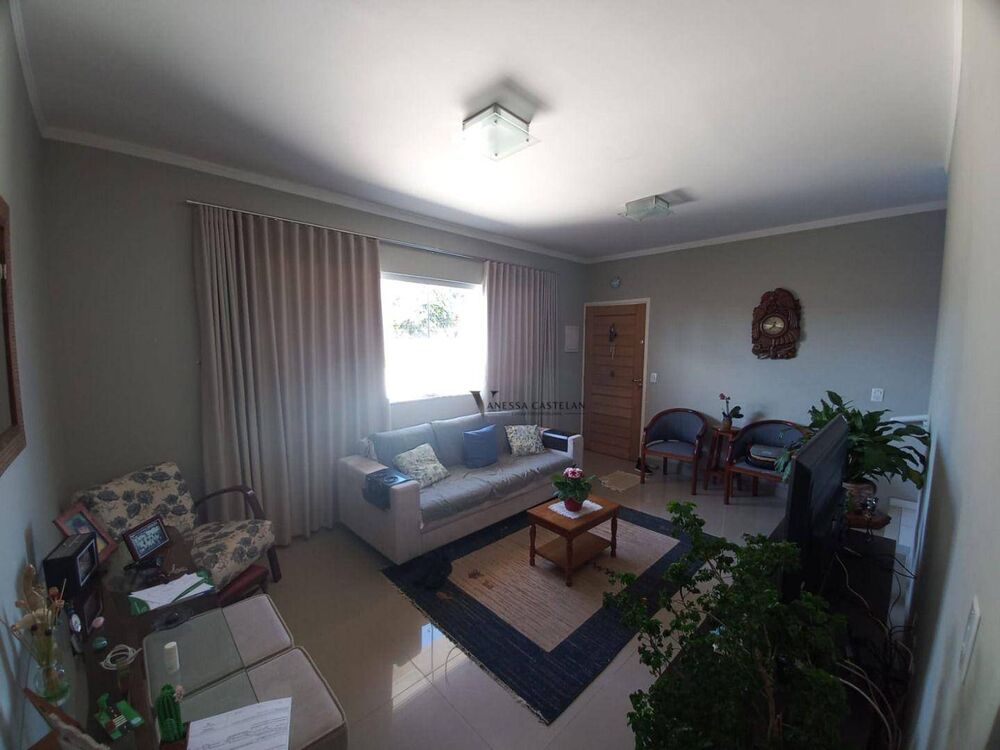 Casa, 3 quartos, 164 m² - Foto 4