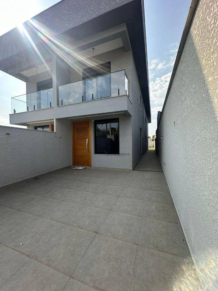 Casa, 3 quartos, 146 m² - Foto 1
