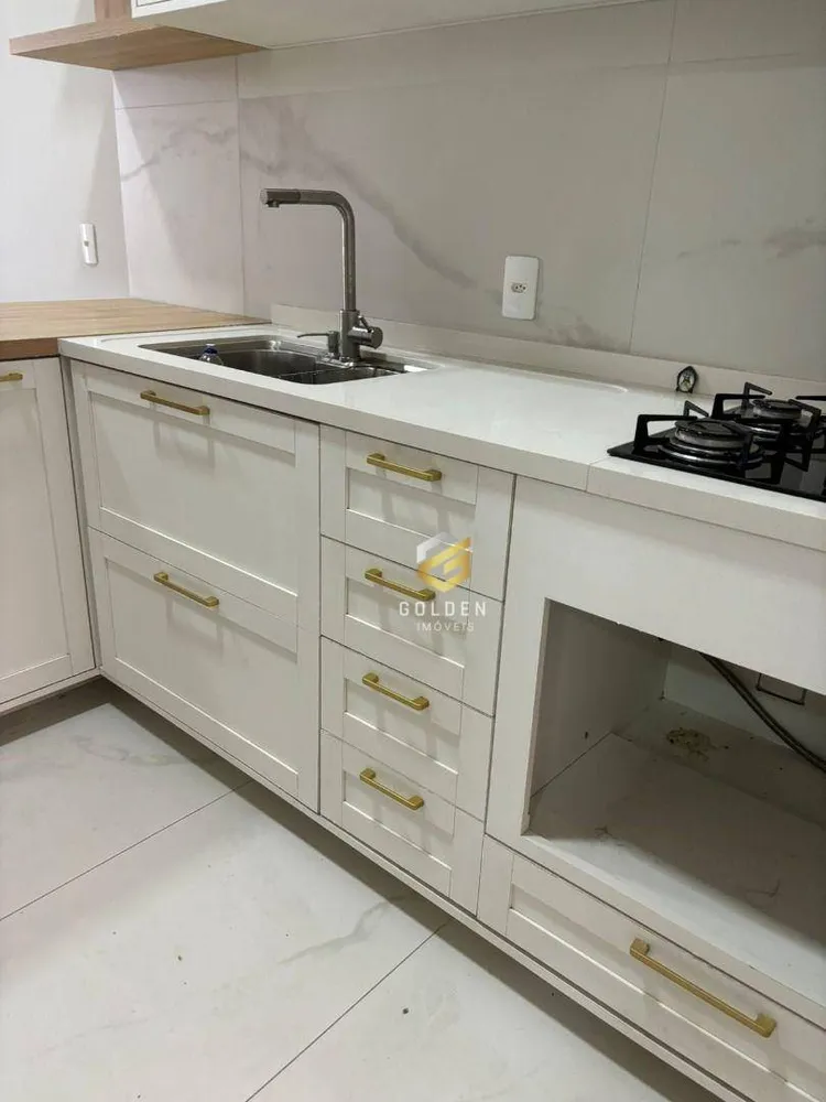 Casa, 3 quartos, 89 m² - Foto 1