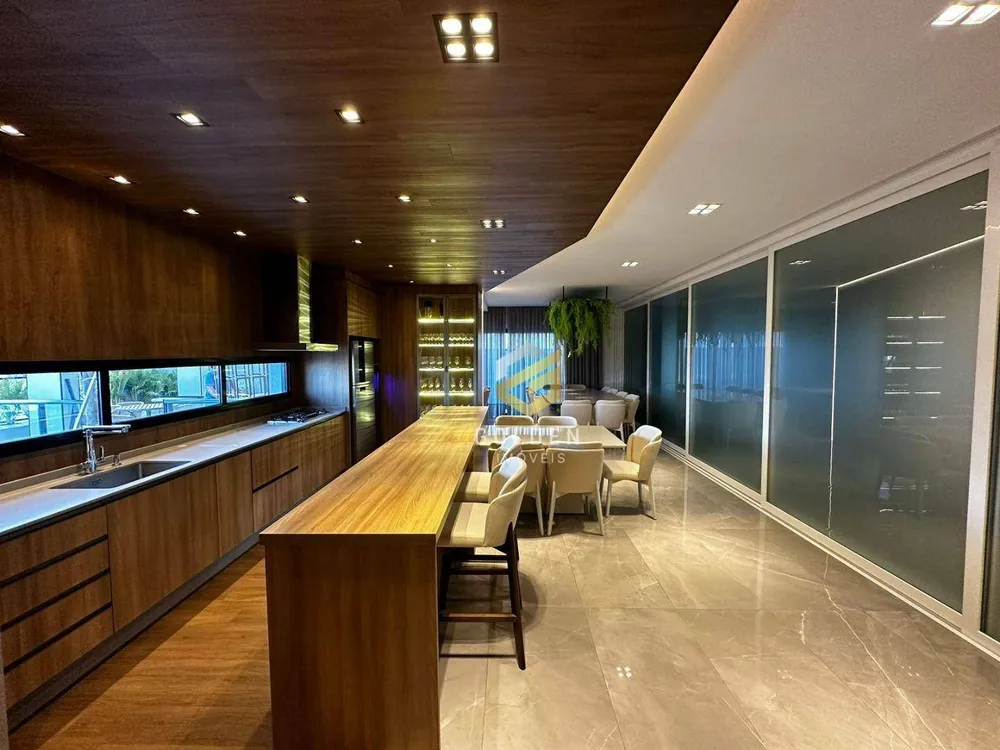 Apartamento, 3 quartos, 209 m² - Foto 11