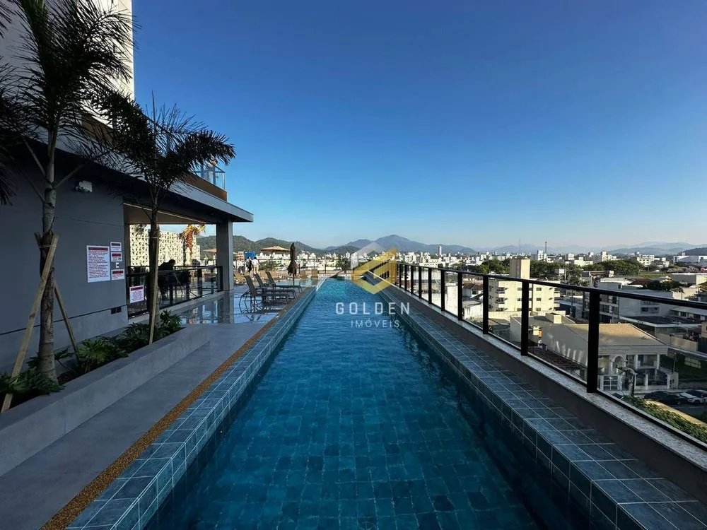 Apartamento, 3 quartos, 209 m² - Foto 1
