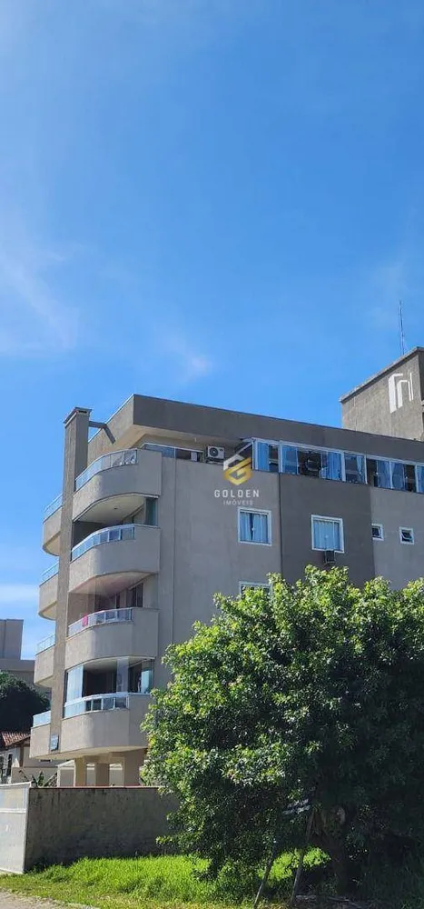 Apartamento, 3 quartos, 184 m² - Foto 2