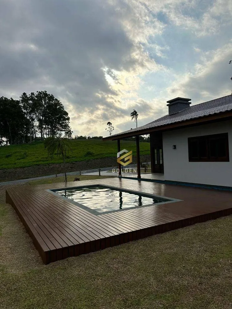 Sítio, 2 quartos, 1300 m² - Foto 9